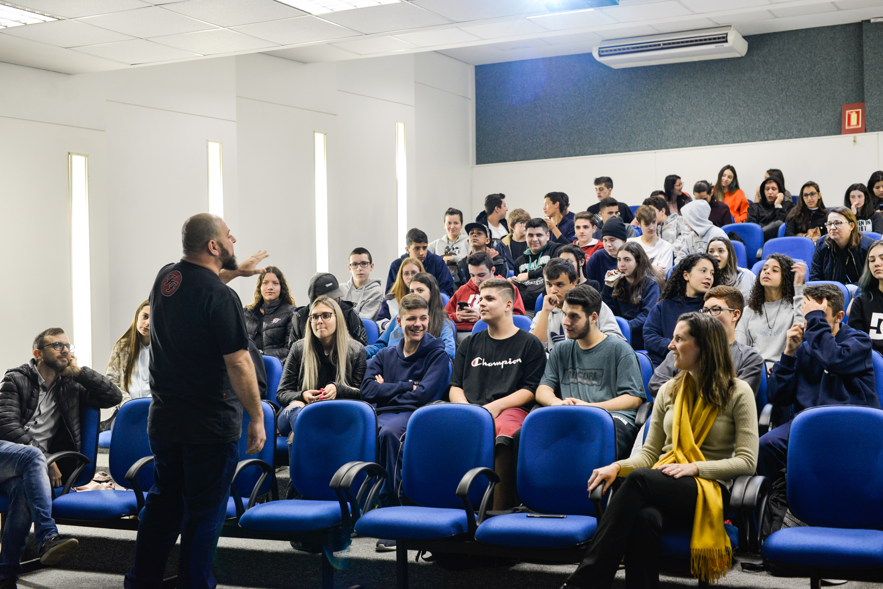 Abertura Startup Teens