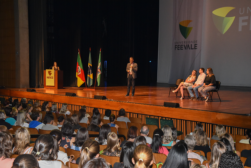 abertura Dois Irmãos