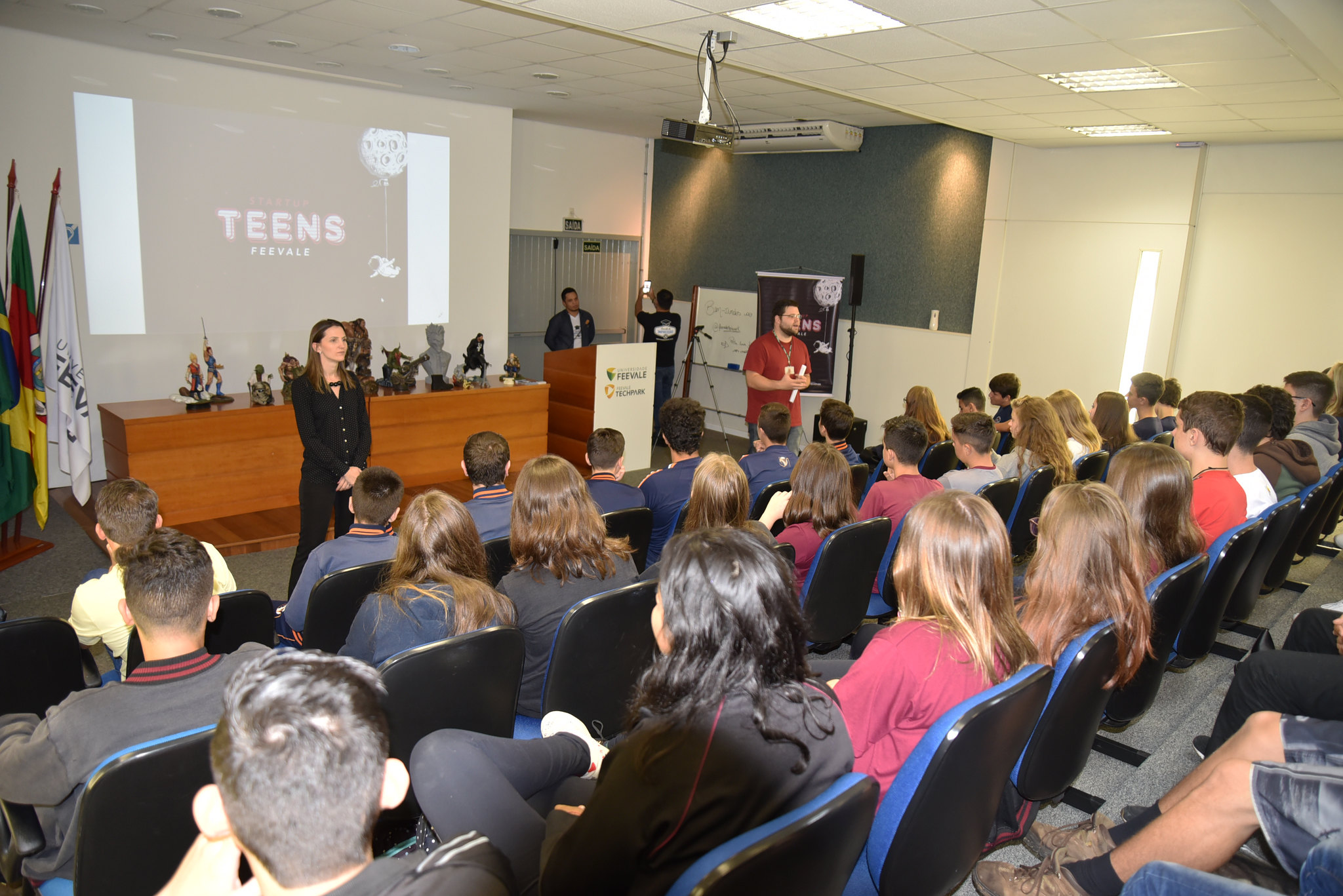 Abertura Startup Teens