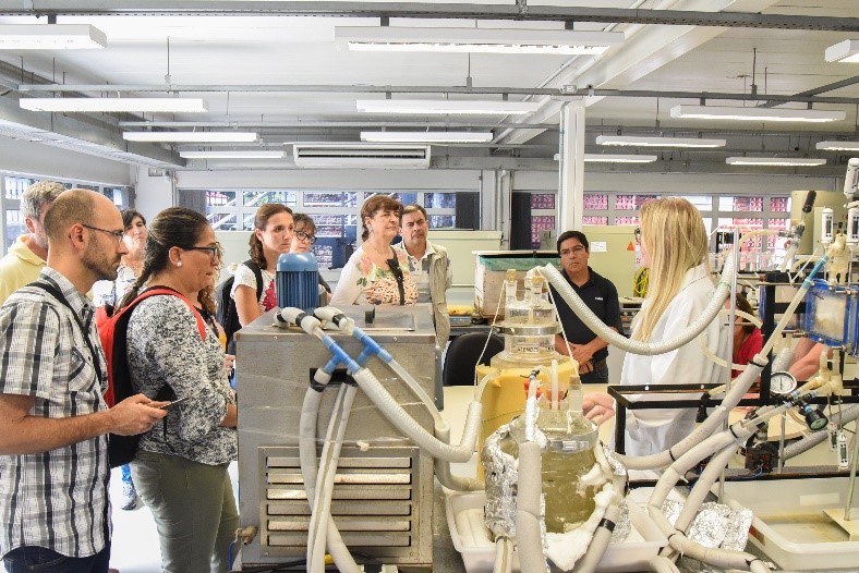 Visita de pesquisadores do Programa Ibero Americano de Ciência e Tecnologia para o Desenvolvimento (CYTED), representando no projeto de pesquisa "Processos de membranas como melhores técnicas disponíveis para reuso de água e de Insumos-Aquamemtec".