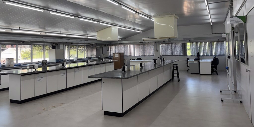 Laboratório de Síntese de Polímeros