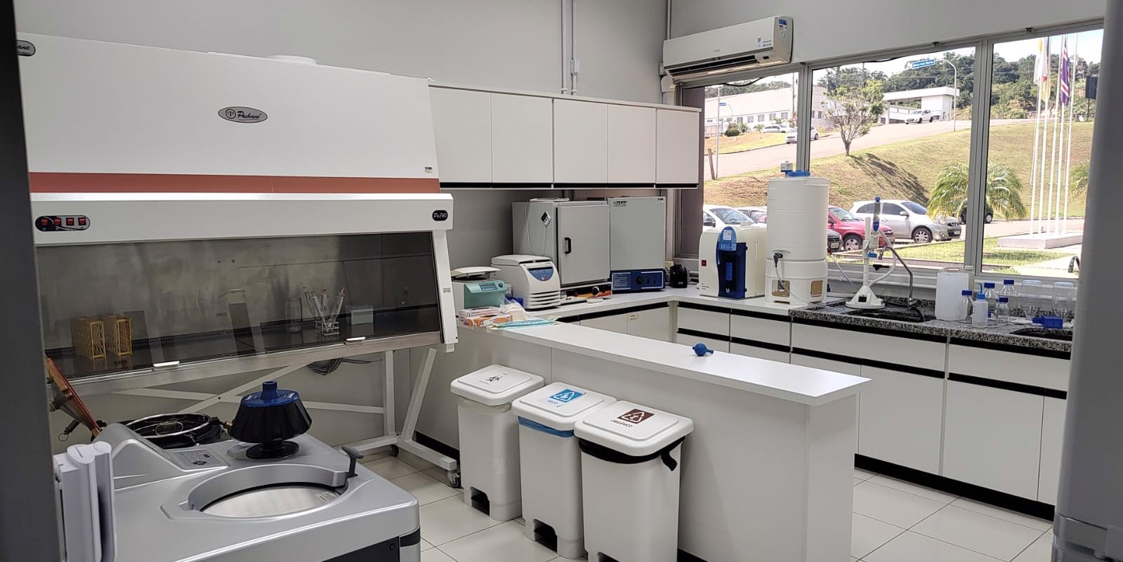 Laboratório de Biotecnologia e Saúde Única